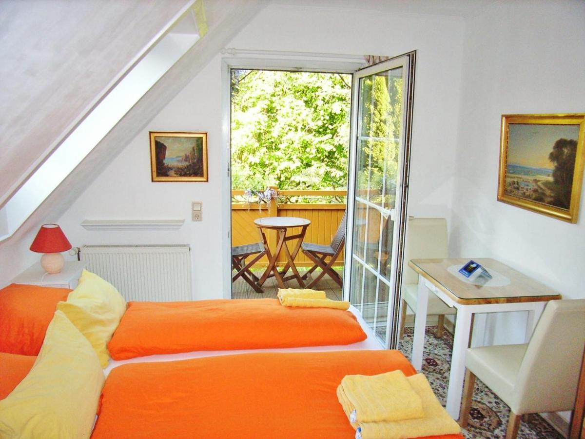 Ostsee Hotel-Pension An Der Lindenallee Bad Doberan Ngoại thất bức ảnh