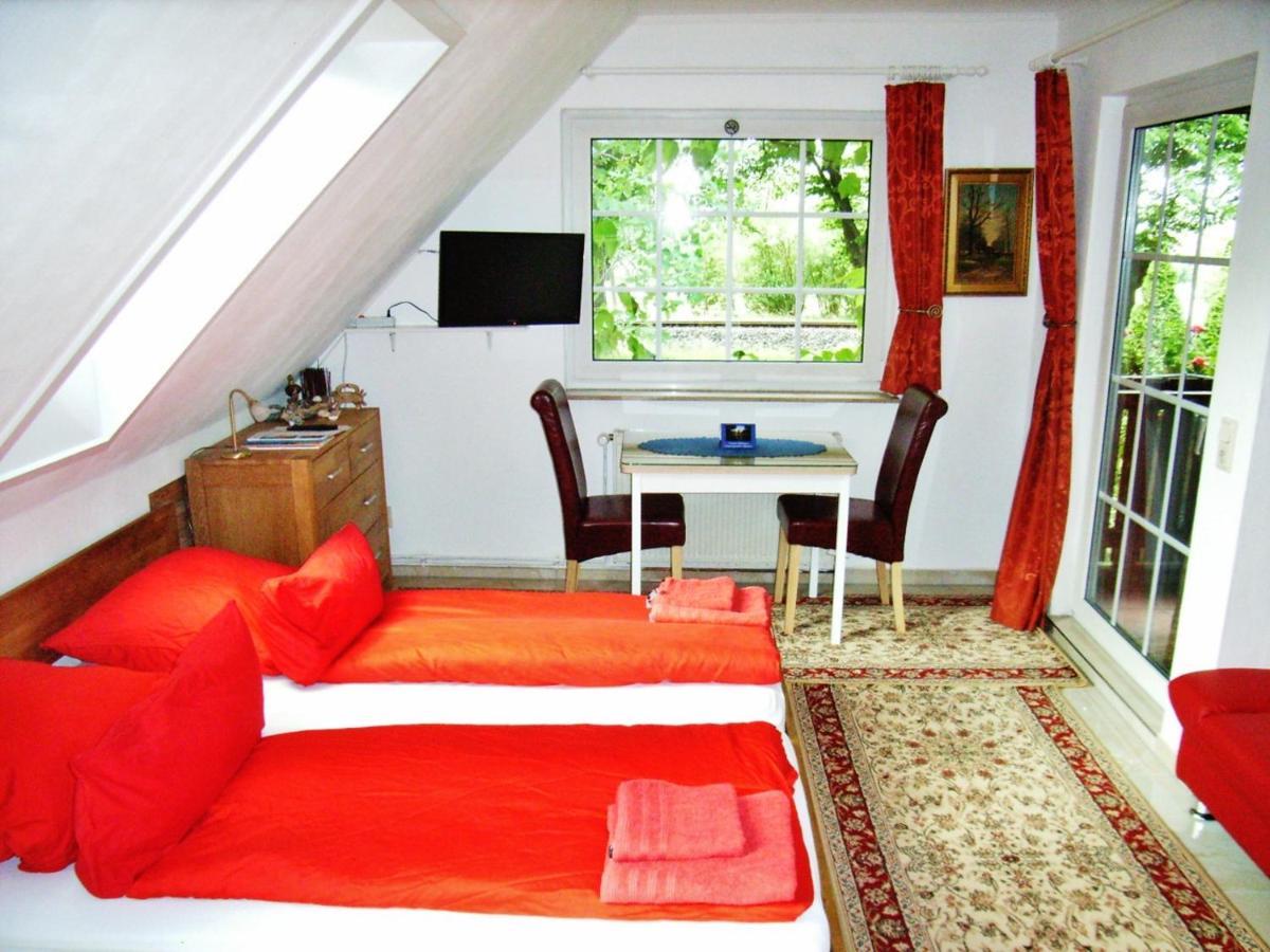 Ostsee Hotel-Pension An Der Lindenallee Bad Doberan Ngoại thất bức ảnh
