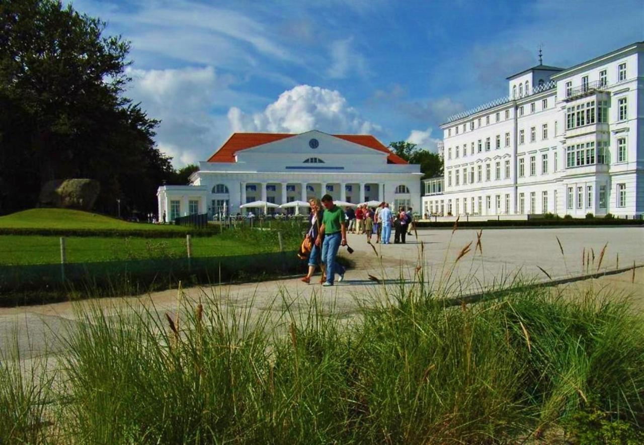 Ostsee Hotel-Pension An Der Lindenallee Bad Doberan Ngoại thất bức ảnh